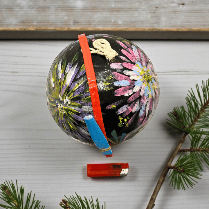 Handbemalte Kugelbombe (Dummy) 4 Inch / 100mm – Deko für Feuerwerkfans